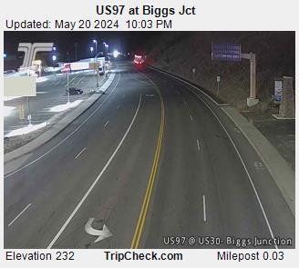 Traffic Cam US 97 at Biggs Jct Player