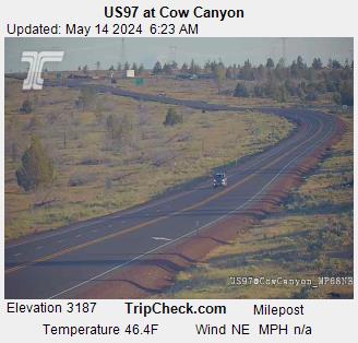 Traffic Cam US 97 at Cow Canyon Player