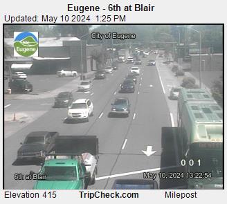 Traffic Cam Eugene - 6th at Blair Player
