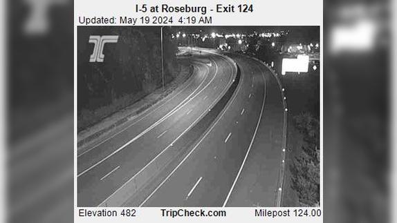Traffic Cam Roseburg: I-5 at - Exit 124 Player