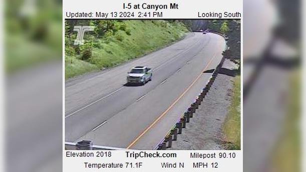 Canyonville: I-5 at Canyon Mt Traffic Camera