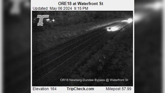 Traffic Cam Newberg: ORE18 at Waterfront St Player