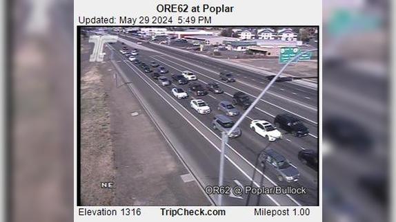 Traffic Cam Medford: ORE62 at Poplar Player