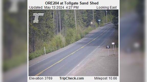 Traffic Cam Weston: ORE204 at Tollgate Sand Shed Player