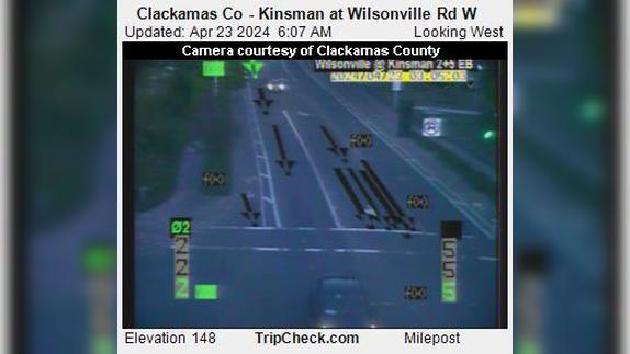 Traffic Cam Wilsonville: Clackamas Co - Kinsman at - Rd W Player