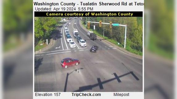 Traffic Cam Tualatin: Washington County - Sherwood Rd at Teton Ave Player