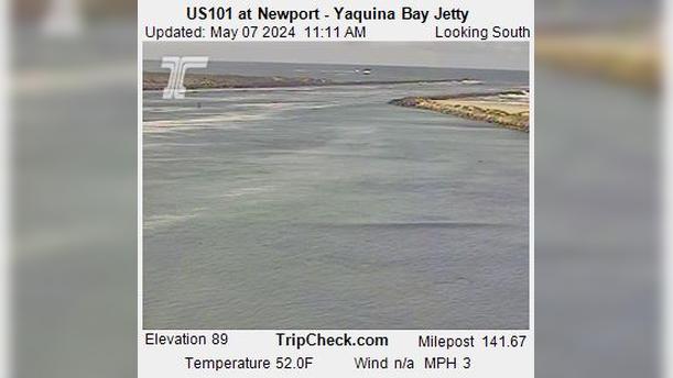 Traffic Cam Newport: US101 at - Yaquina Bay Jetty Player
