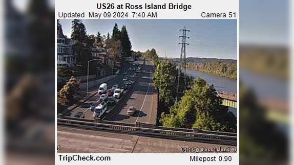 Traffic Cam Portland: US 26 at Ross Island Bridge Player