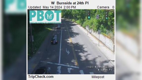 Traffic Cam Portland: W Burnside at 24th Pl Player