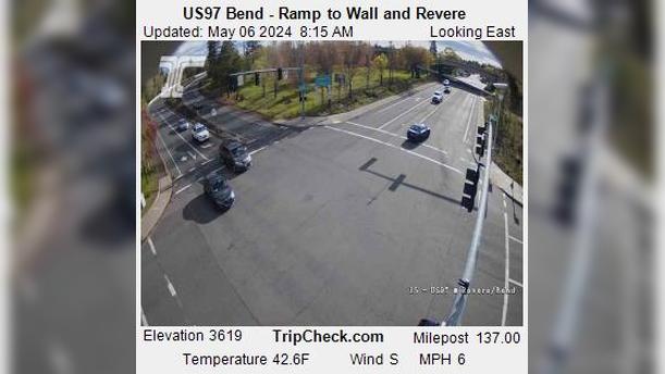 Bend: US 97 - Ramp to Wall and Revere Traffic Camera