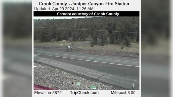 Traffic Cam Prineville: Crook County - Juniper Canyon Fire Station Player