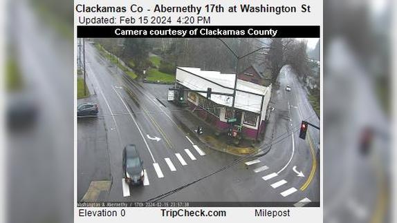 Traffic Cam Oregon City: Clackamas Co - Abernethy 17th at Washington St Player