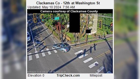 Oregon City: Clackamas Co - 12th at Washington St Traffic Camera