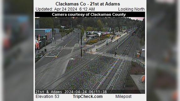 Milwaukie: Clackamas Co - 21st at Adams Traffic Camera