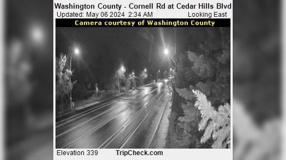 Beaverton: Washington County - Cornell Rd at Cedar Hills Blvd Traffic Camera