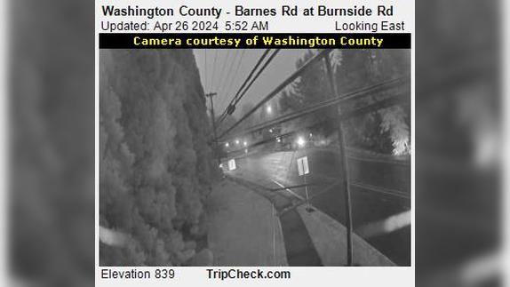 Traffic Cam West Haven: Washington County - Barnes Rd at Burnside Rd Player