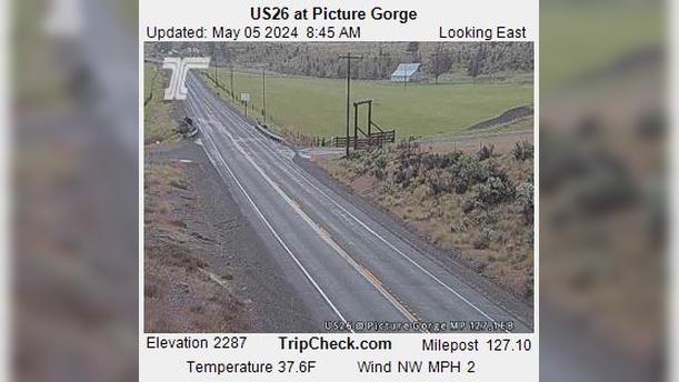 Traffic Cam Dayville: US26 at Picture Gorge Player