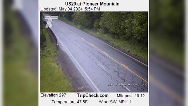 Traffic Cam Newport: US20 at Pioneer Mountain WB Player
