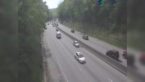 Traffic Cam Upper Merion Township: I-76 @ EXIT 329 (KING OF PRUSSIA/NORRISTOWN) Player