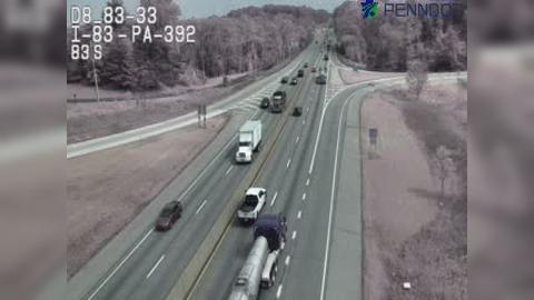 Traffic Cam Newberry Township: I-83 @ EXIT 33 (PA 392 YOCUMTOWN) Player