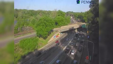 Philadelphia: I-76 @ EXIT 342 EB (US 13 GIRARD AVE) - ZOO Traffic Camera
