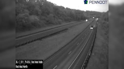 Traffic Cam Sewickley Hills: I-79 @ MM 69.6 (RED MUD HOLLOW RD) Player