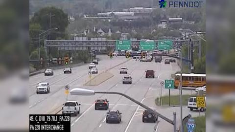 Traffic Cam Cranberry Township: I-79 @ EXIT 78 (PA 228 CRANBERRY/MARS) Player