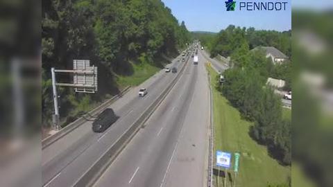 Traffic Cam Upper Merion Township: I-76 @ MM 329.5 (S HENDERSON RD) Player