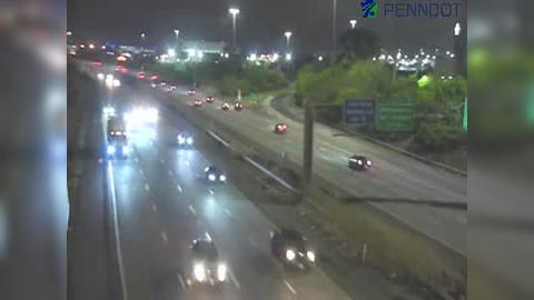 Traffic Cam Tinicum Township: I-95 @ EXIT 10 (PA 291 EAST BARTRAM AVE/CARGO AVE) Player