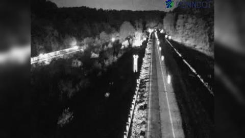 Traffic Cam Kennedy Township: I-79 @ MM 62.8 (S-BEND_NB ENTRANCE) Player