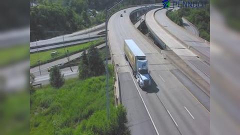 Traffic Cam Perry North: I-279 @ MM 4.5 (MCKNIGHT RD) Player
