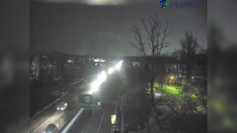 Traffic Cam Morrisville: US 1 @ PA 213 MAPLE AVE EXIT Player
