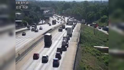 Traffic Cam Beverly Estates: US 30 @ PA 501 LITITZ PIKE/OREGON PIKE Player