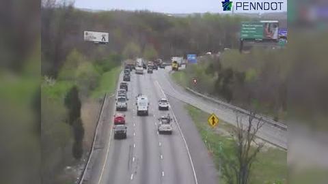 Traffic Cam Twin Oaks: I-95 @ EXIT 3A (US 322 WEST CHESTER) Player