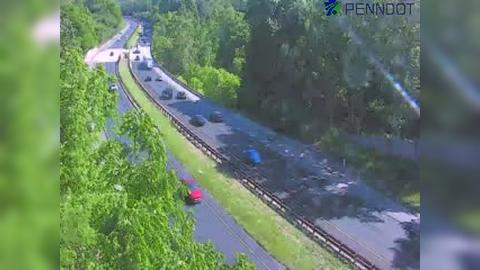 Traffic Cam Nether Providence Township: I-476 @ MM 1.5 (AVONDALE RD) Player