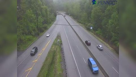 Traffic Cam West Whiteland Township: PA 100 @ POTTSTOWN PIKE EXIT Player