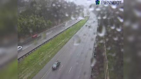 Traffic Cam Radnor Township: I-476 @ MM 11.5 (CLYDE RD) Player