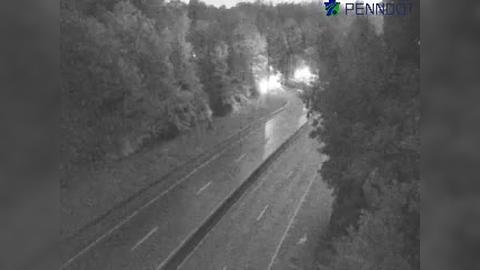Traffic Cam West Whiteland Township: PA 100 @ MOUNTAIN VIEW DR EXIT Player