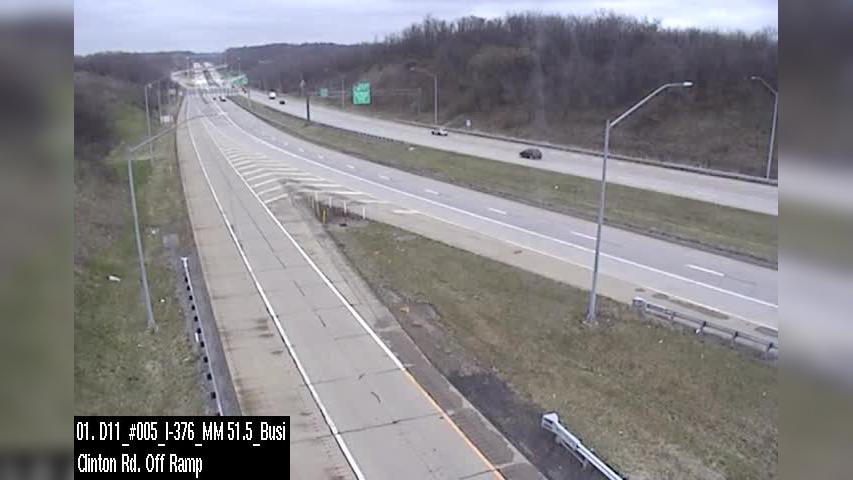 Traffic Cam Findlay Township: I-376 @ Business 376 (North) Player