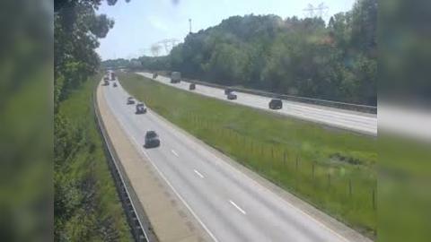Traffic Cam East Hanover Township: I-81 @ MM 82 (HOMESTEAD RD) Player