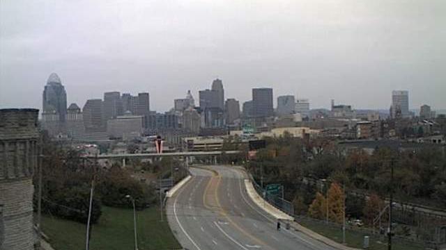 Traffic Cam Conewago Township: Cincinnati - Downtown, Perfect North, Kings Island, Coney Island, Ohio (USA) Player