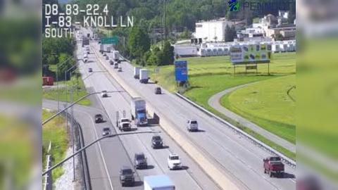 Traffic Cam Woodland View: I-83 @ MM 22.4 Player