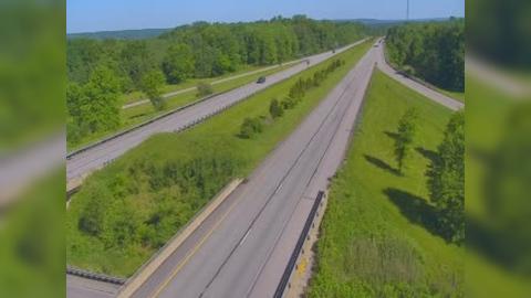 Traffic Cam Hayfield Township: I-79 @ Exit 154 (PA 198 Saegertown/Conneautville) Player