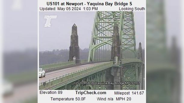 Traffic Cam Newport: US 101 at - Yaquina Bay Bridge S Player