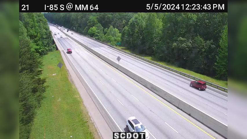 Traffic Cam Startex: I-85 S @ MM 64 (Middle Tyger River) Player