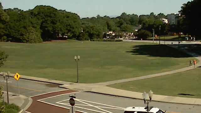 Traffic Cam Clemson: Bowman Field from the President's office Player