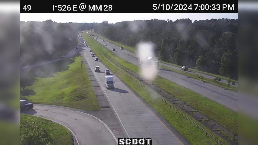 Traffic Cam Mount Pleasant: I-526 E @ MM 28 (Long Point Rd) Player
