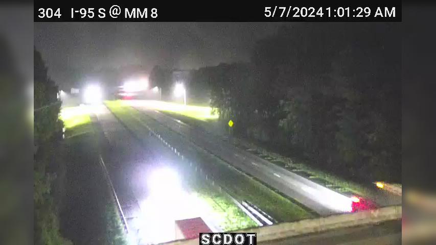 Traffic Cam Bluffton: I-95 S @ Exit Player