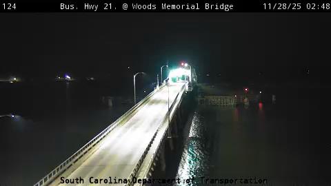 Traffic Cam The Point: US 21 Bus @ Woods Memorial Bridge Player