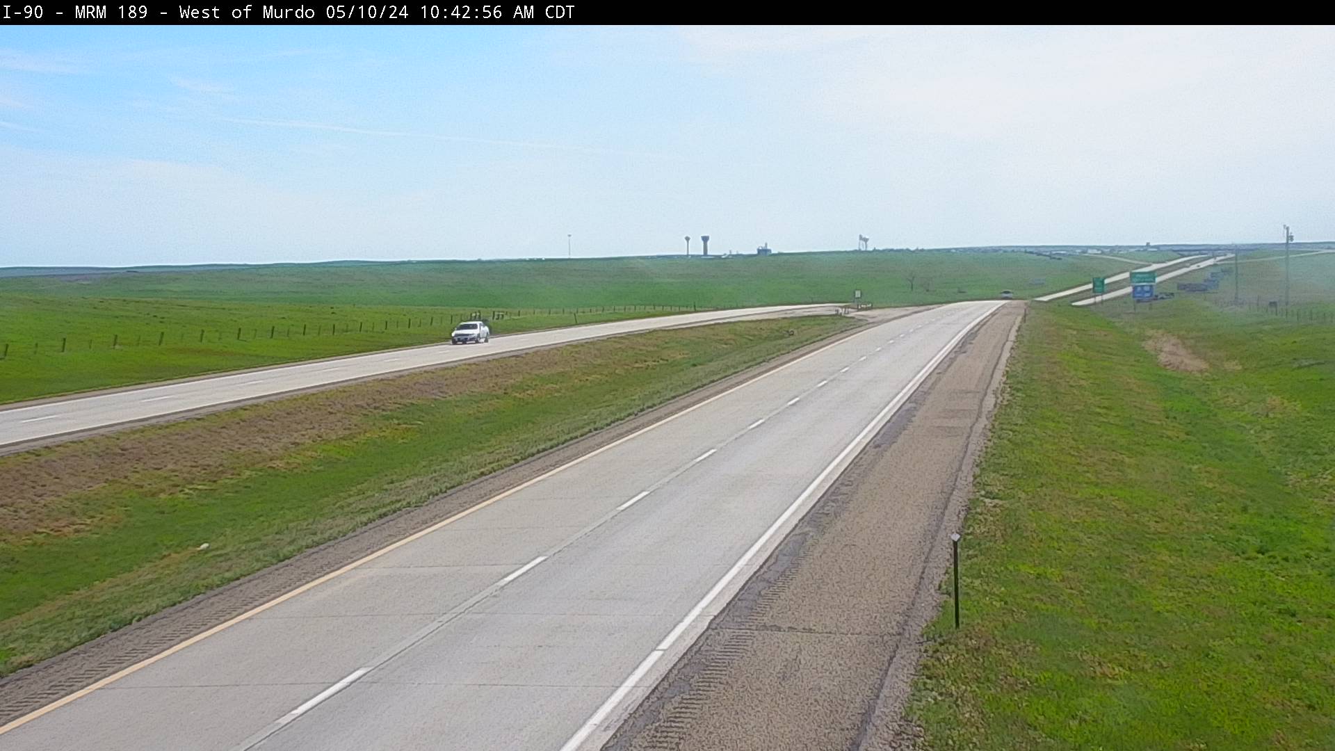 Traffic Cam Murdo-West of town along I-90 @ MP 189.5 - East Player